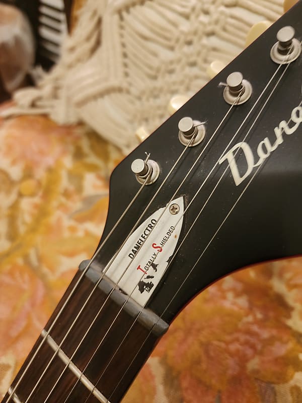 Danelectro Dead-On '67