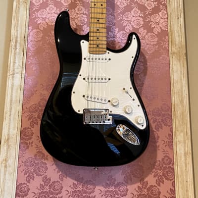 Fender Stratocaster, Telecaster, Precision Bass, P-Bass 1997 image 3