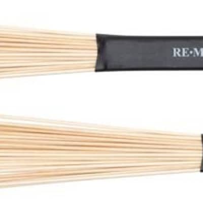 Vic Firth RM3 REMIX Brushes - Birch Dowels