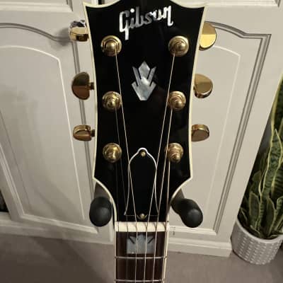 Gibson Standard 2023  - Sunburst image 11