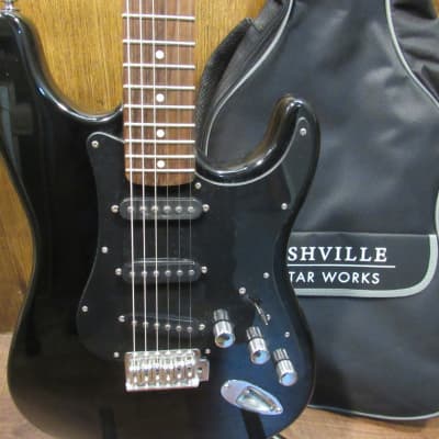 Kramer Focus 111s Strat Style Ele Guitar With New Gig Bag image 1