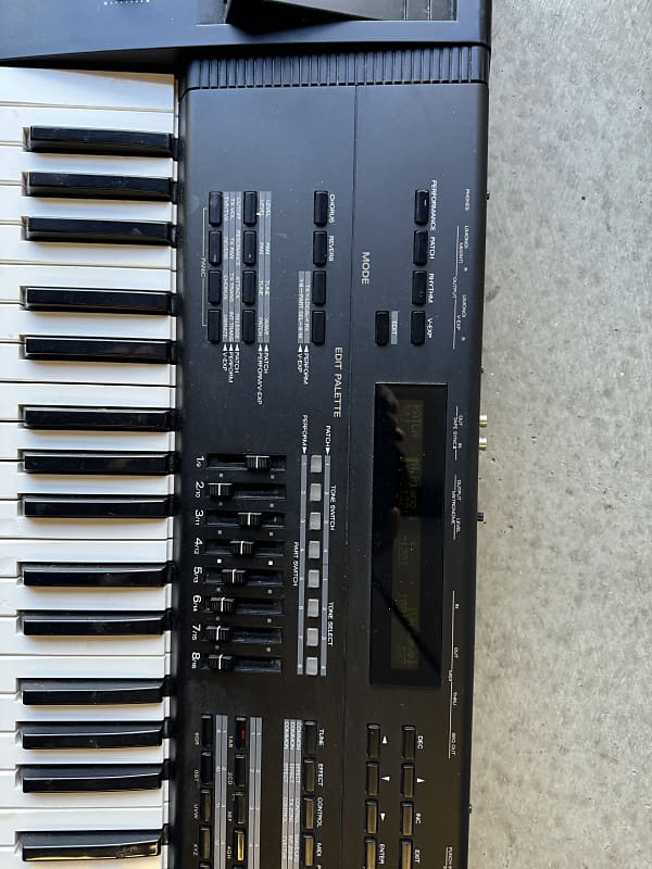 Roland JV-1000 Music Workstation | Reverb