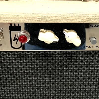 Stage Right Amp - Guitar SR 611705 image 3
