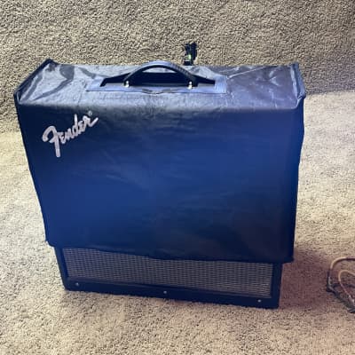 Fender Hot Rod DeVille 3-Channel 60-Watt 4x10