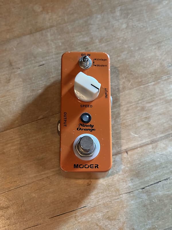 Mooer Ninety Orange