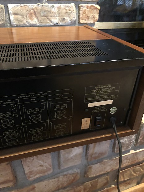Pioneer SG-9500 high end Equalizer 1978 Silver, Black, and Pioneer SG-9500 high end Equalizer 1978 Silver, Black, and