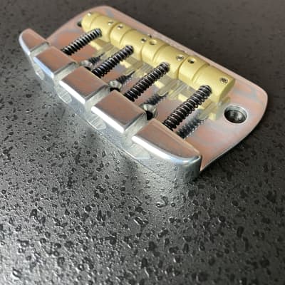 Music Man USA Replacement AlBridge Parts MMOQ419 4-String