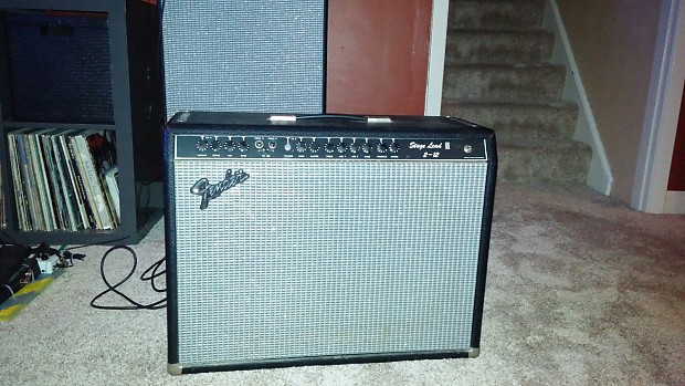 フェンダー Stage Lead 2 2x12