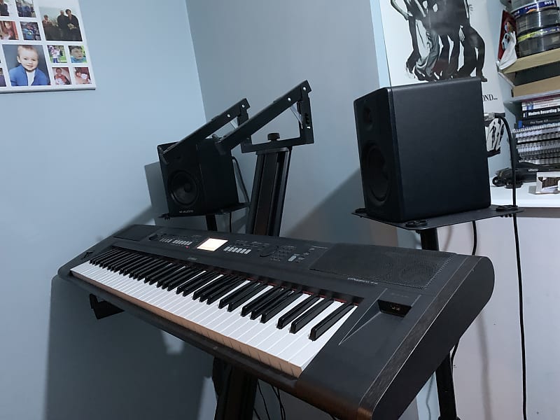 Yamaha Piaggero NP-v80 76-Key Lightweight Keyboard | Reverb Yamaha Piaggero NP-v80 76-Key Lightweight Keyboard | Reverb