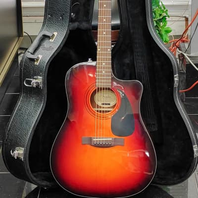 Harmony Model 01002 Hummingbird 1960's Acoustic / Electric
