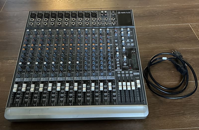 Mackie 1642-VLZ3 16-Channel 4-Bus Compact Mixer image 1