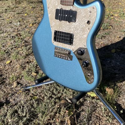 希少】Fender / Modern Player Marauder はる【希少】Fender / Modern