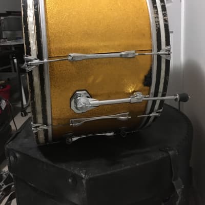 Ludwig Bass drum 70s Gold sparkle image 2