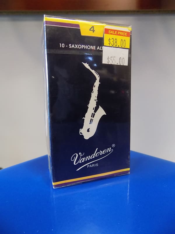 Vandoren Traditional SR214 Strength 4.0 Eb Alto Saxophone Reeds - 10 Pack image 1