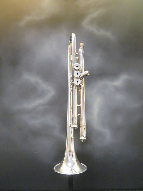 Getzen 900s store eterna bb trumpet