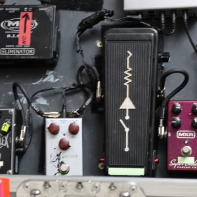 Jeff Beck Session & Studio Pedalboard 2022 - Various image 9