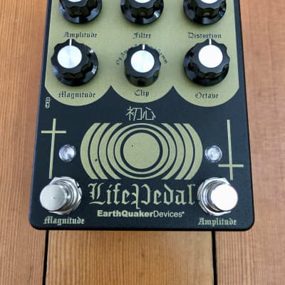 EarthQuaker Devices Sunn O))) Life Pedal Octave Distortion + Booster V2