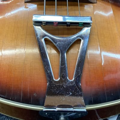 Kingston Violin Bass 1960’s - Sunburst image 9