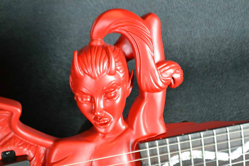 専用 LTD ESP devil girl EMG-HZ ESP LTD Devil Girl Limited Edition || One Owner w/ OHSC