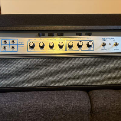 ベース Ampeg Heritage 50th Anniversary SVT Ampeg Heritage 50th Anniversary SVT 300-watt Tube Bass Head