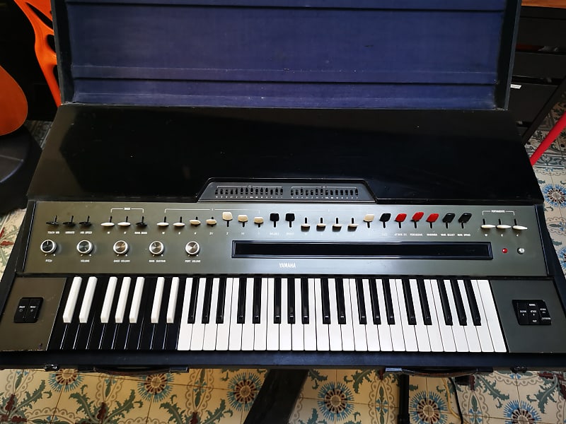 Yamaha YC-30 organ 1970 black image 1