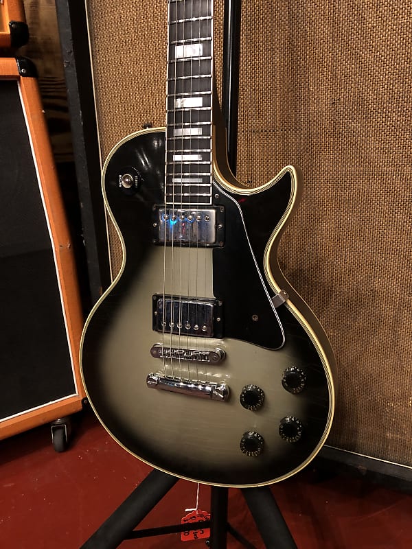 Gibson Les Paul Custom 1981 - Silverburst image 1