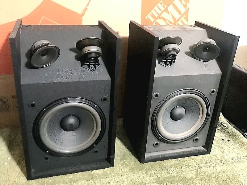 Bose 301 Series 3 . Left and Right speaker system Black Made