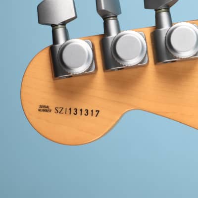 2001 Fender Jeff Beck Artist Series Stratocaster with Hot Noiseless Pickups Surf Green image 15