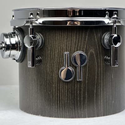 Sonor SQ2 22/8/10/12/13/14/16" Medium Maple Concert Tom Drum Set - Vintage Onyx Semi-Gloss w/ Silky Oak Interiors image 14