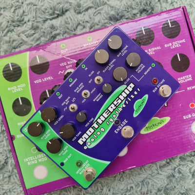 Pigtronix Mothership 2012 - Green & Purple | Reverb