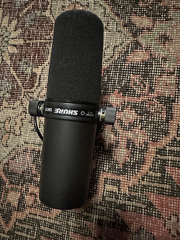 Shure SM7B Cardioid Dynamic Microphone 2001 - Present - Black | Reverb