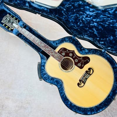 Gibson Custom SJ-200 Vine Acoustic Guitar 2004 - Natural image 25