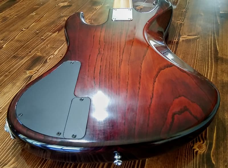 REAL BOSSA - UBJ-5 - Fretless - Ash/Maple/Ebony, SWEETNESS