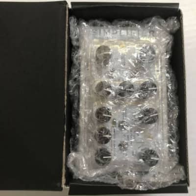 DSM & Humboldt Electronics Simplifier MKII Zero-watt Stereo Amplifier w/ Original box & paperwork image 2