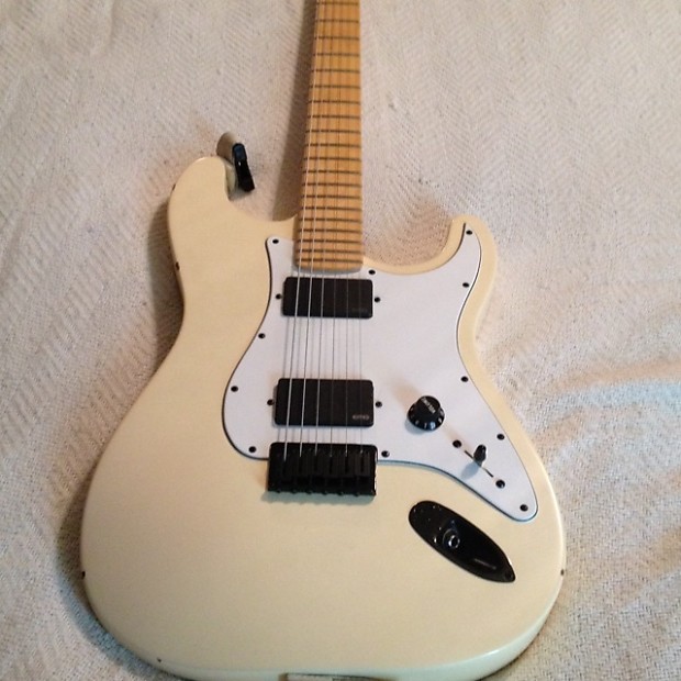 Fender jim hotsell root stratocaster white