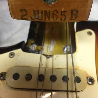 Fender Stratocaster Lefty 1965 Sunburst All original Rare ! image 13