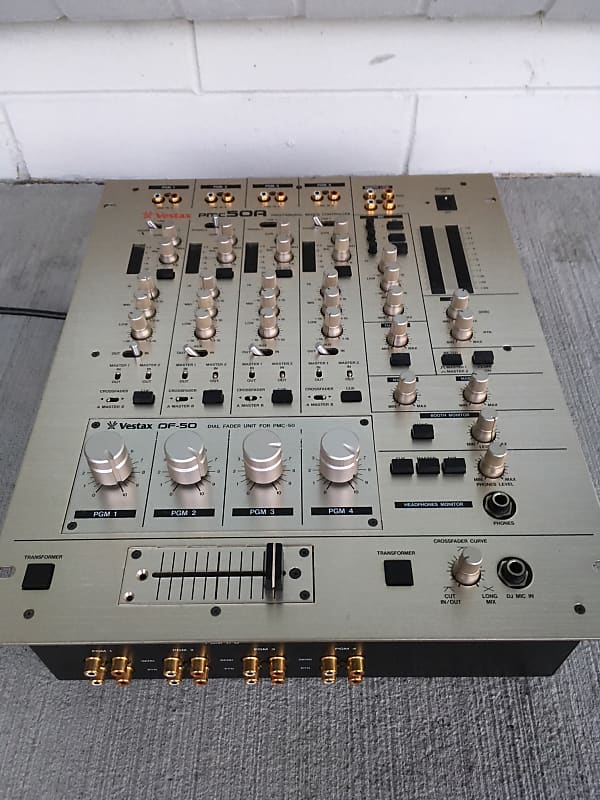 Vestax PMC-50A ミキサー　ベスタ Vestax PMC-50A ミキサー ベスタ Vestax PMC-50A ミキサー