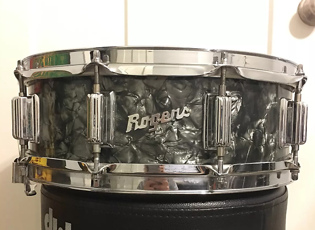 Rogers Dyna-Sonic 5x14" Wood Snare Drum with Beavertail Lugs 1960s image 7