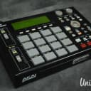 Akai MPC1000 Professional Music Production Center in Excellent Condition