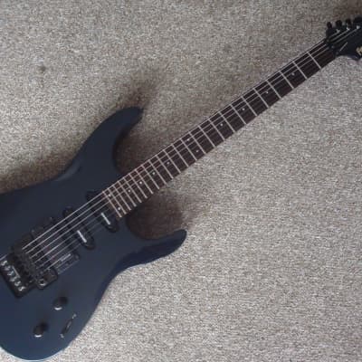 Fernandes FR-75 Revolver 1992 Metallic Blue Shadow Pickup Fernandes FR-75 Revolver 1992 Metallic Blue Shadow Pickup