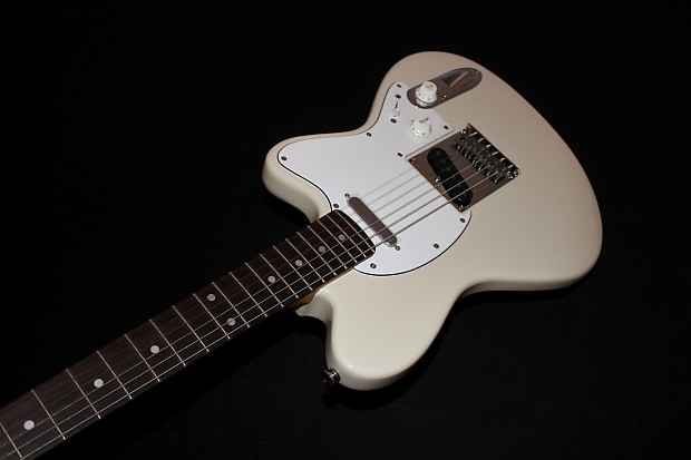 Ibanez tm1702 vwh talman shop prestige electric guitar