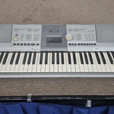 Yamaha PSR-293  Silver