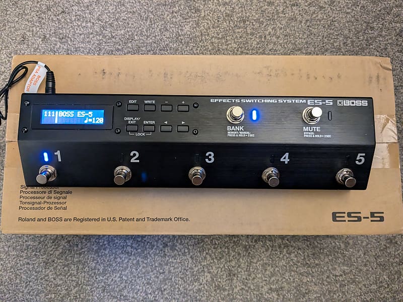 Boss ES-5 Effects Switching System