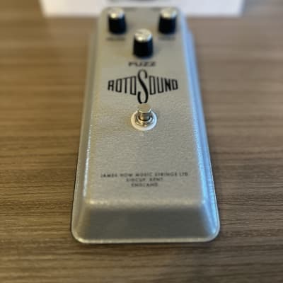 RotoSound Fuzz エフェクター　ジャンク TONEHOME - the World of Vintage Guitar Effects Pedals