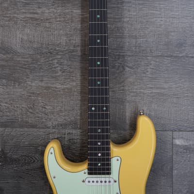 AIO S4 Left-Handed Electric Guitar - Buttercream (Mint Pickguard) image 3
