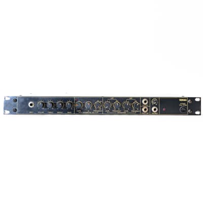 Yamaha PB1 Bass Preamp and Parametric EQ Equalizer Rack Unit
