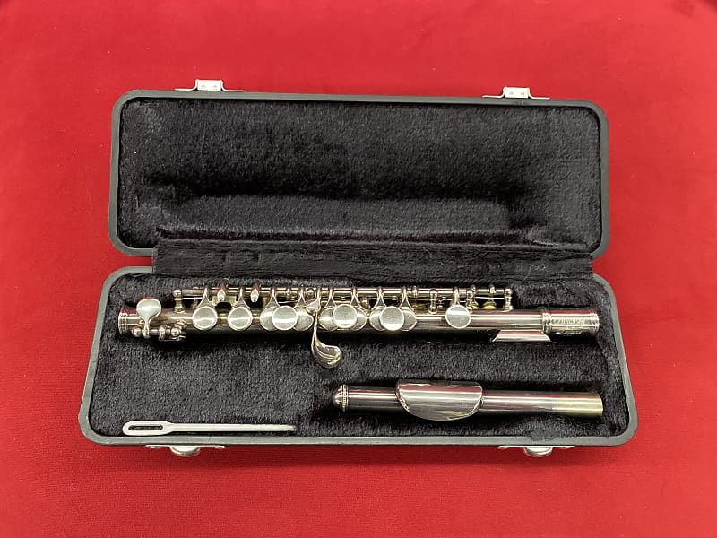 Armstrong 204 Student Piccolo New / Old Stock 50% OFF 7137277 | Reverb