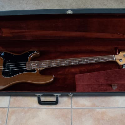 Left Handed rare Fender Precision Bass 1977-78 Walnut Mocha w Fender case completely original image 24