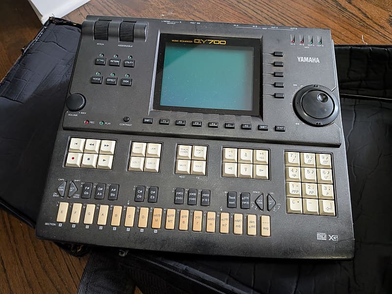 Yamaha QY70 Sequencer | Reverb