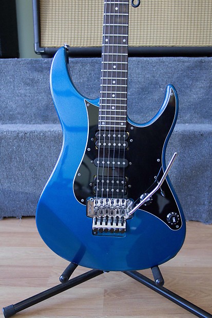 Yamaha RGZ-321P Electric Guitar w/SKB hard case Exc. Cond